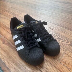 adidas black superstars